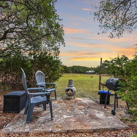 Cabins At Flite Acres - Coyote Cabin Wimberley Zewnętrze zdjęcie