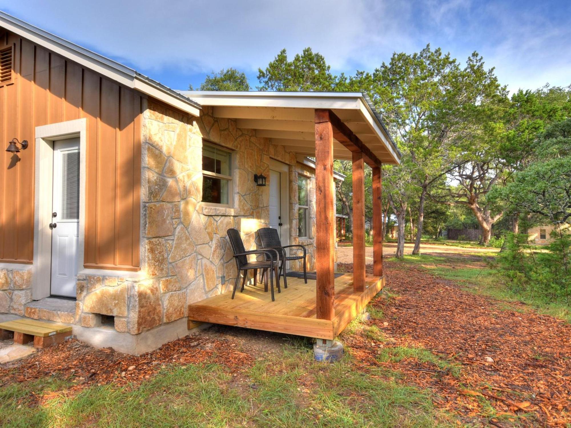 Cabins At Flite Acres - Coyote Cabin Wimberley Zewnętrze zdjęcie